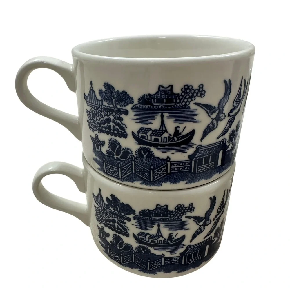 Vintage Blue Willow Tea Cups Set of 4‎ Made in England Blue White Chinoiserie